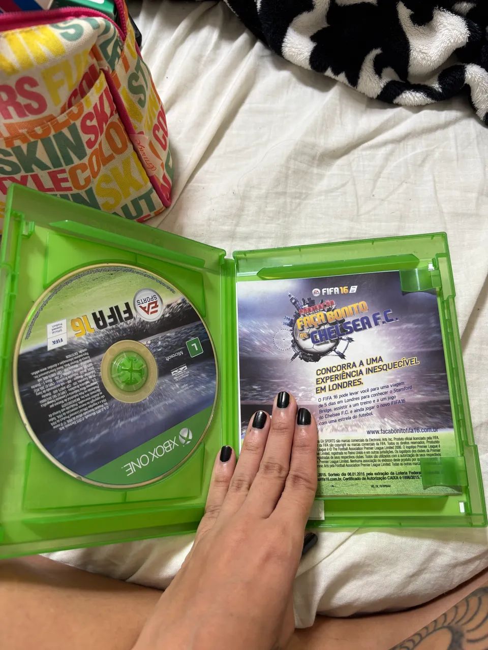 FIFA 16 - Xbox One - Foto 2