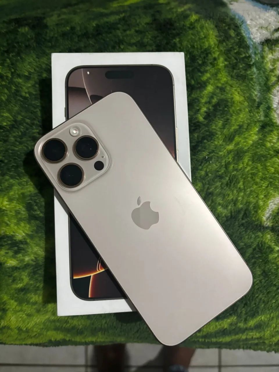 Vende-se iPhone 16 pro Max 