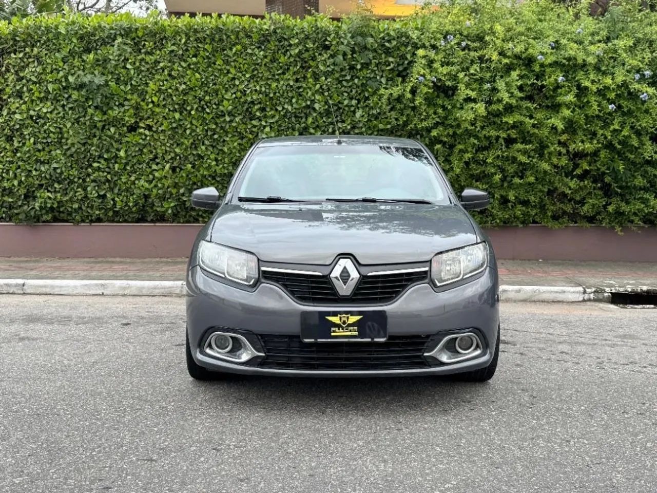 Renault Logan Expres. Easyr Hi-flex 1.6 8V 2017 - Foto 2