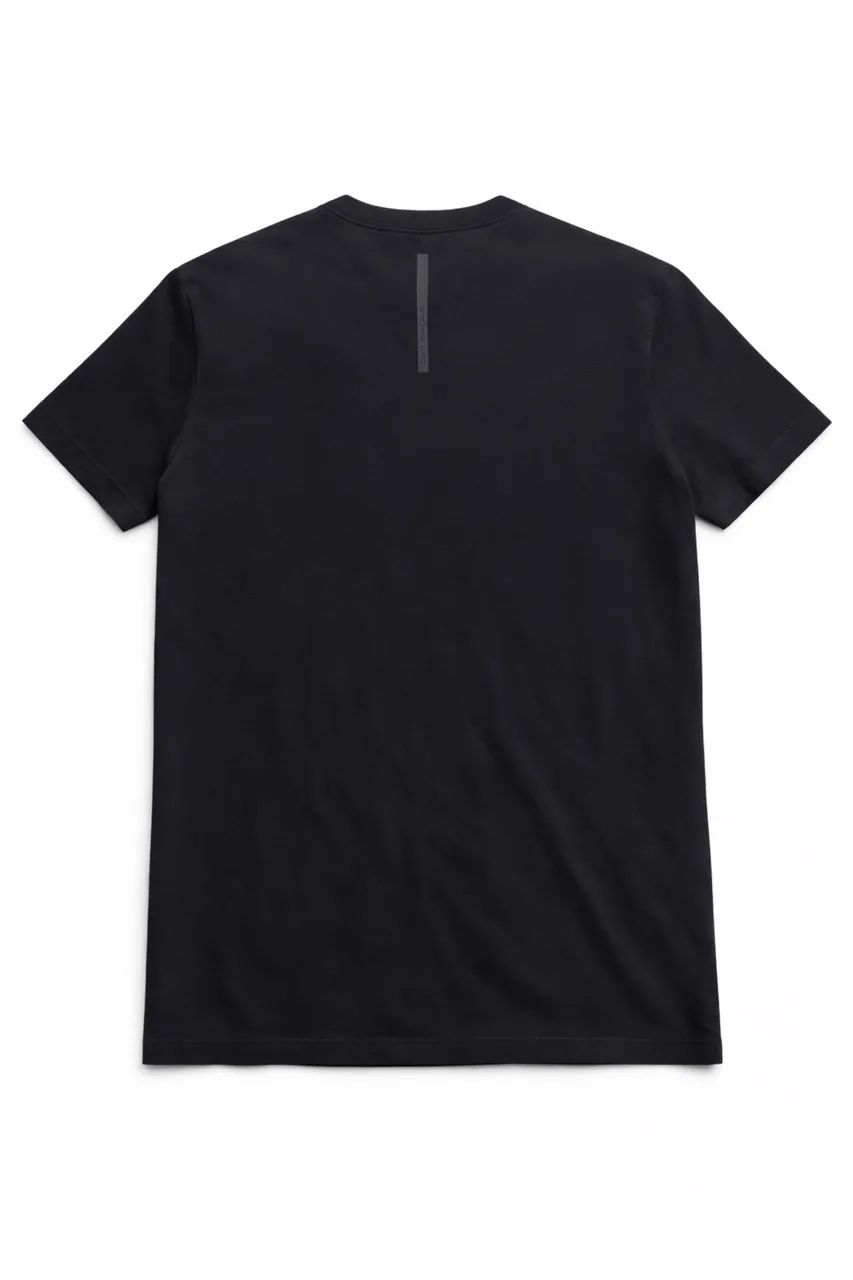 Camiseta Calvin Klein TAM P - Foto 2