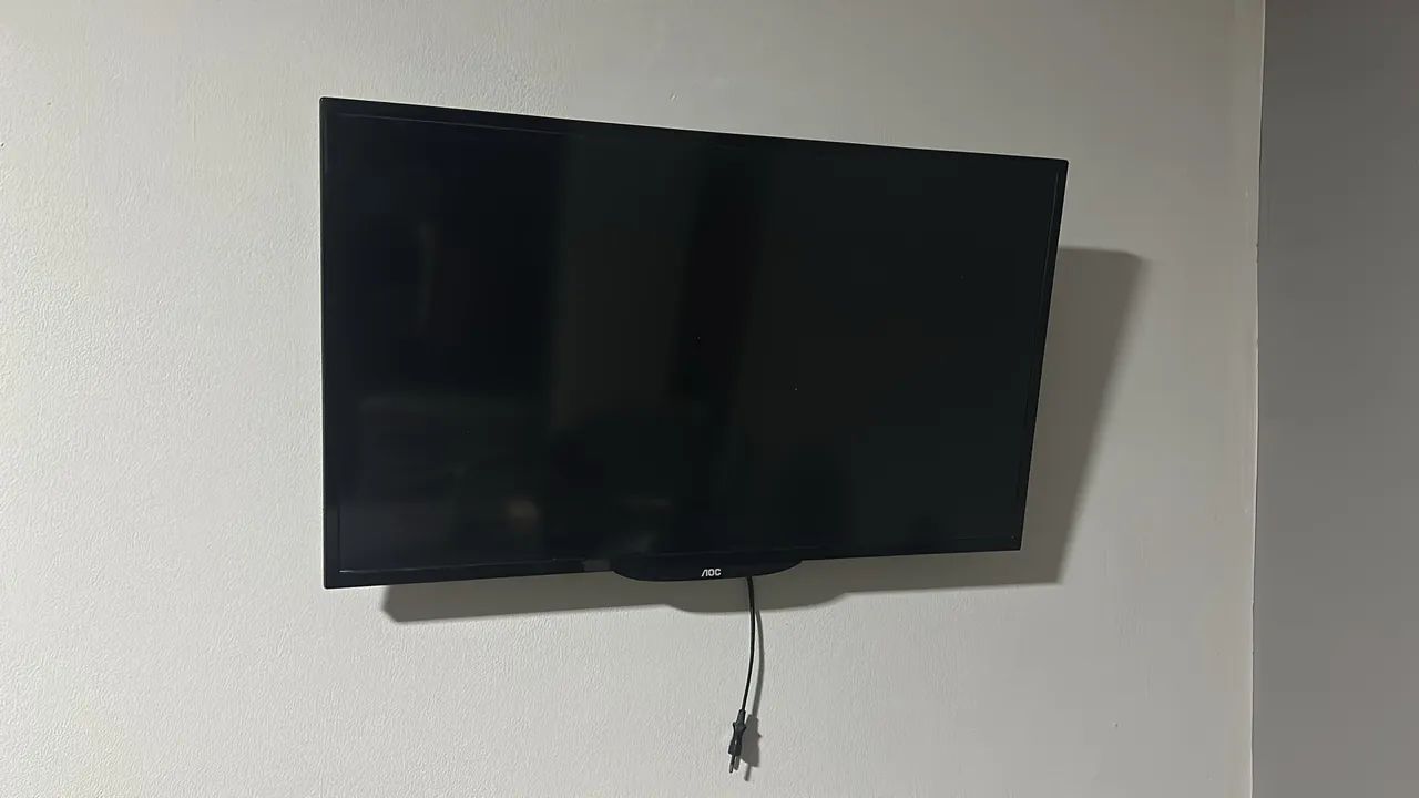 TV AOC 32