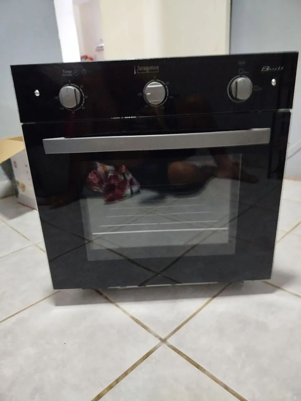 Forno elétrico 50 litros semi-novo 