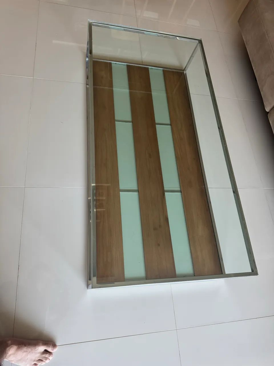 Mesa de centro vidro, madeira e inox - Foto 5