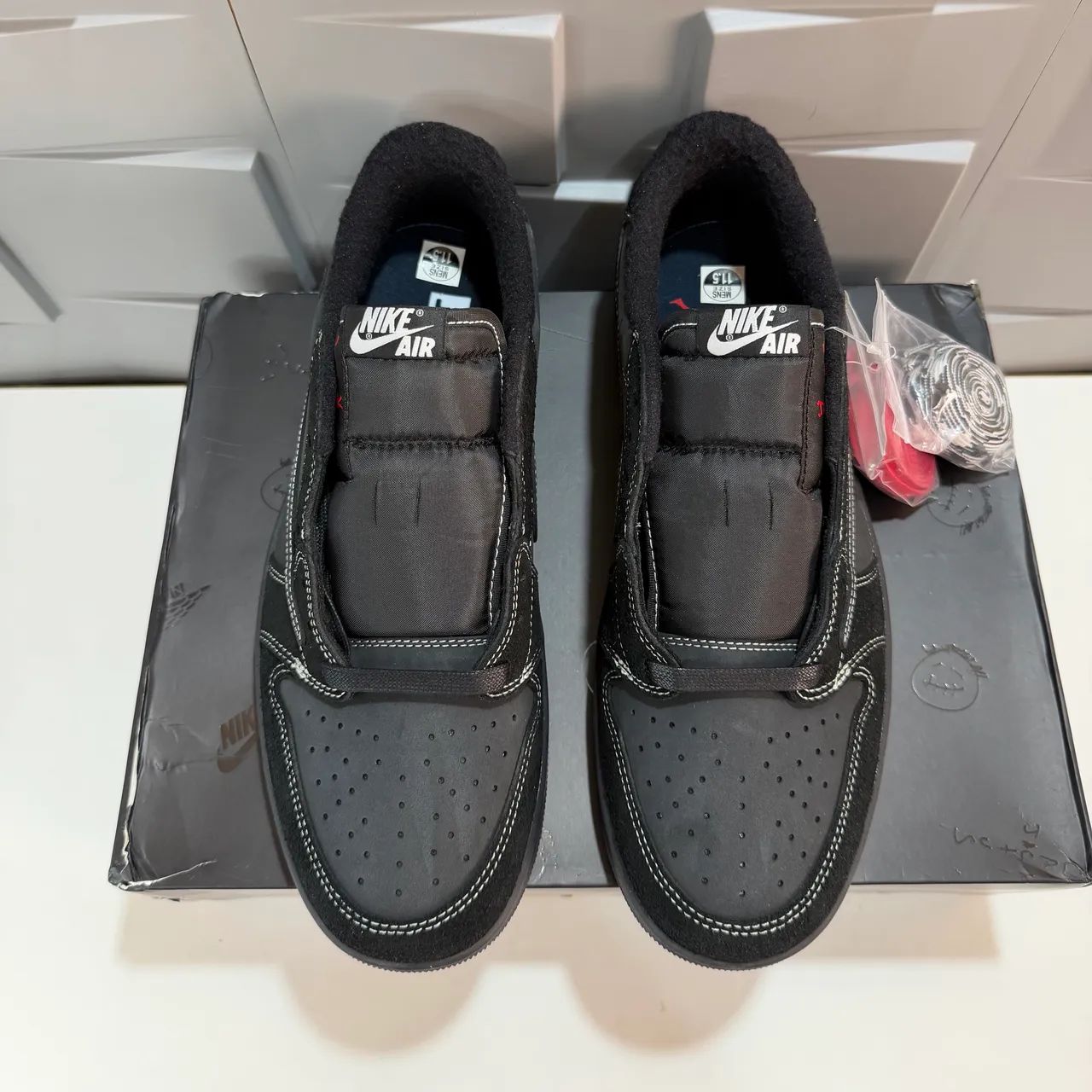 Air Jordan 1 Low x Travis Scott Black Phantom 43,5 - Foto 2