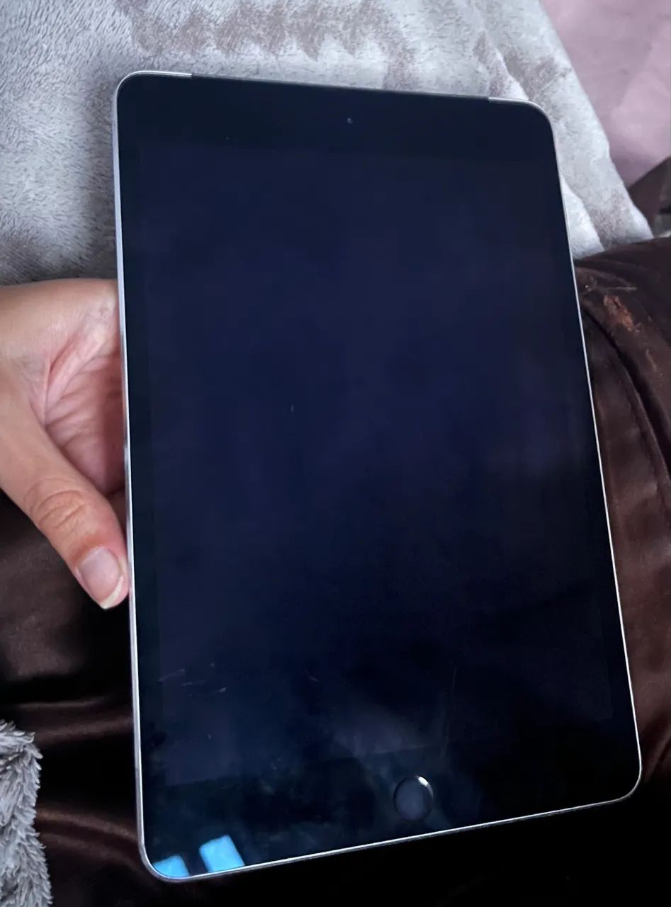 iPad Mini 4 128GB + 4G | Muito Conservado | Funcionando