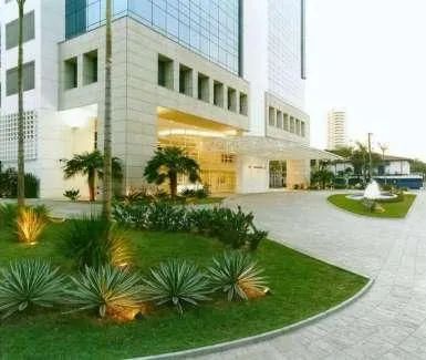 Salas comerciais com 110 m2 de área útil cada, 03 vagas, piso monolitico, ar condicionado  - Foto 2