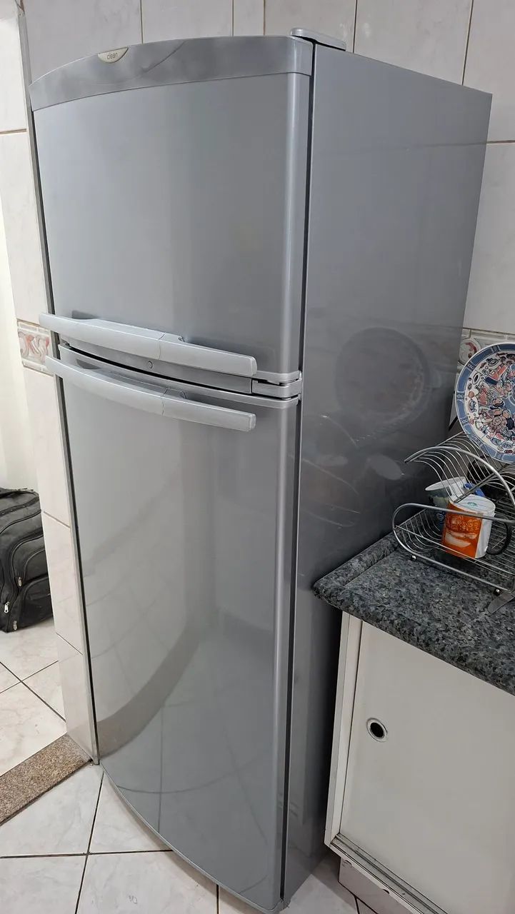 Envelopamento de Geladeira - São Paulo - SP
