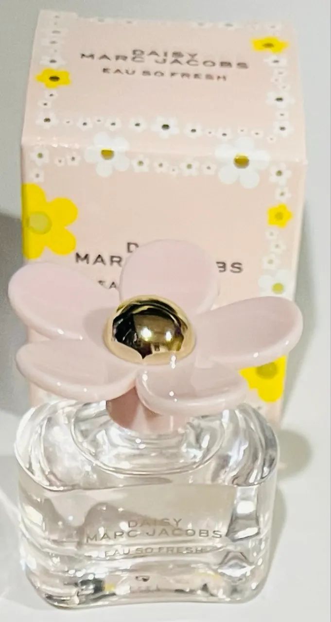 Perfume Daisy Eau So Fresh 4ml miniatura Marc Jacobs  - Foto 4