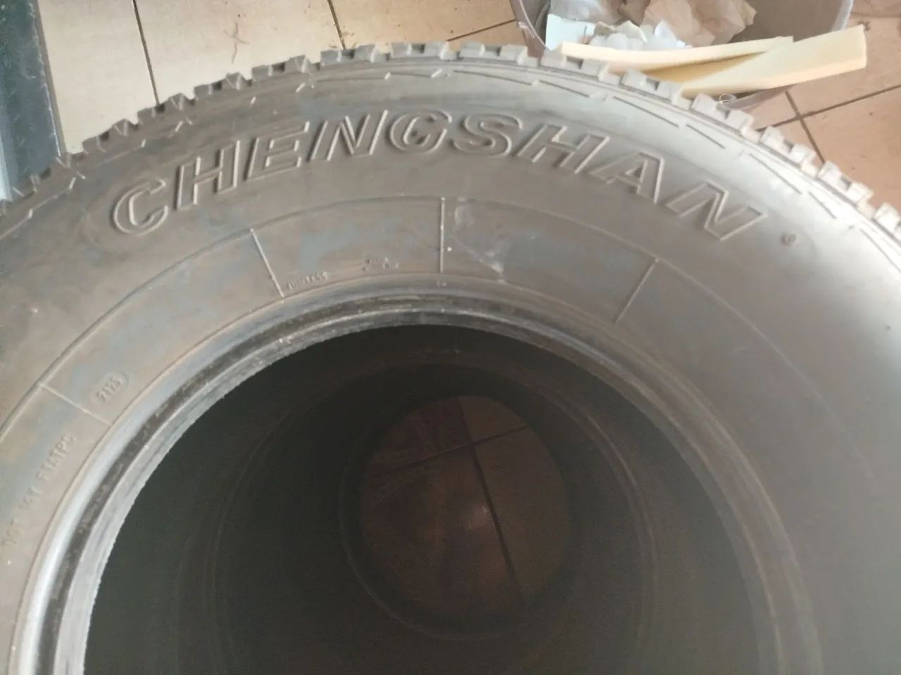 Pneu 265/70/16 novos  - Foto 3
