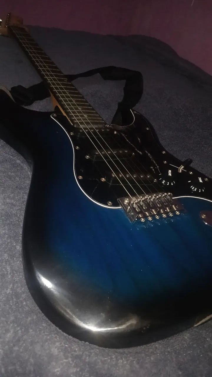 Guitarra Stratocaster