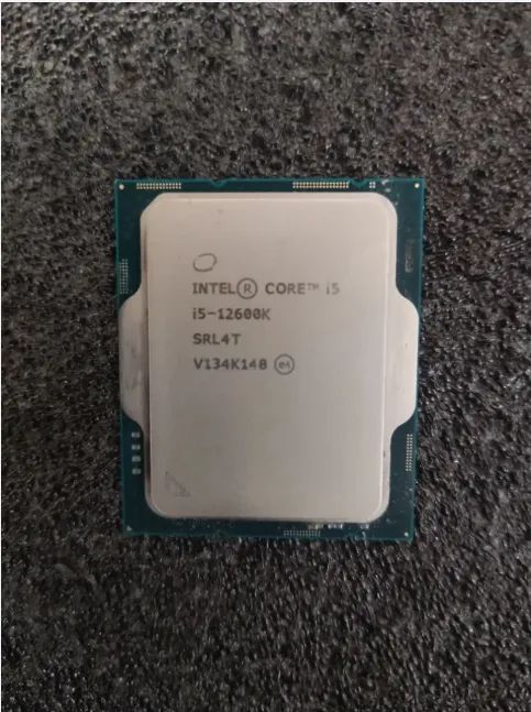 Processador Intel Core I5-12600K, 3.7GHz (4.9GHz Turbo), Cache 20MB, 10 Núcleos, 16 Thread