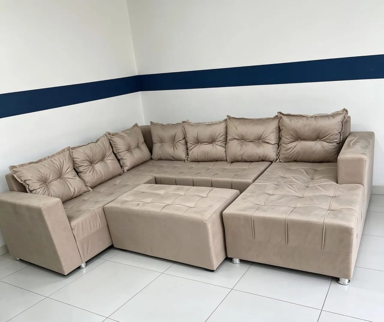 SOFÁ CHAISE COM 7 LUGARES. CONJUNTO COMPLETO  - Foto 3
