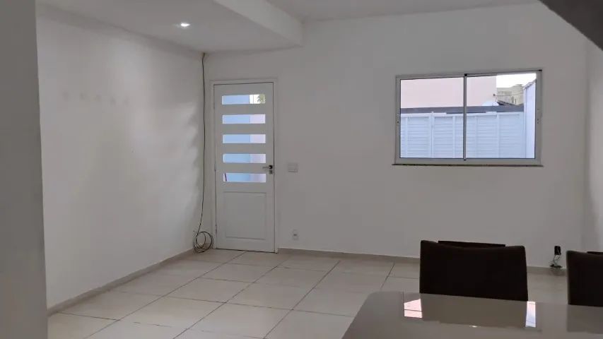 Guaratiba - Casa Duplex - R$ 1500,00 - Foto 2