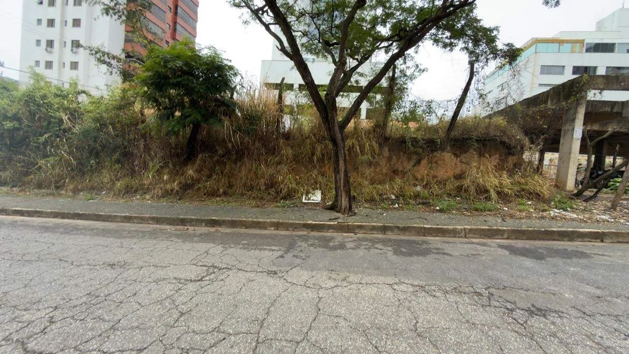 EXCELENTE LOTE NO CASTELO!!!
