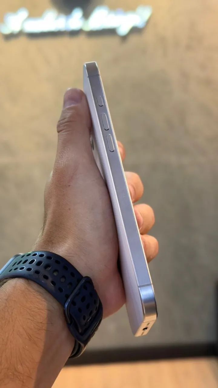 iPhone 16 Pro Max - Foto 4