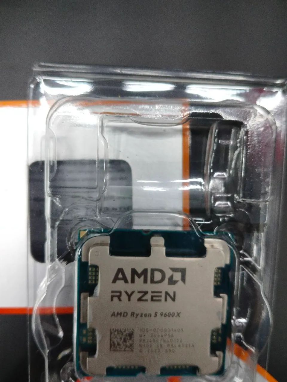 Ryzen 5 9600x - Foto 2