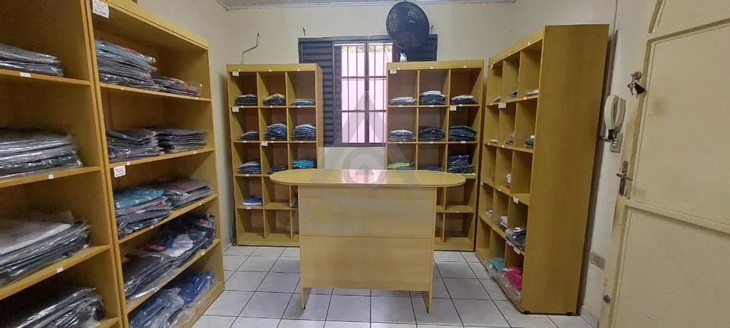 Casa para alugar em Campinas, Cambuí, com 9 quartos, com 194 m² - Foto 5