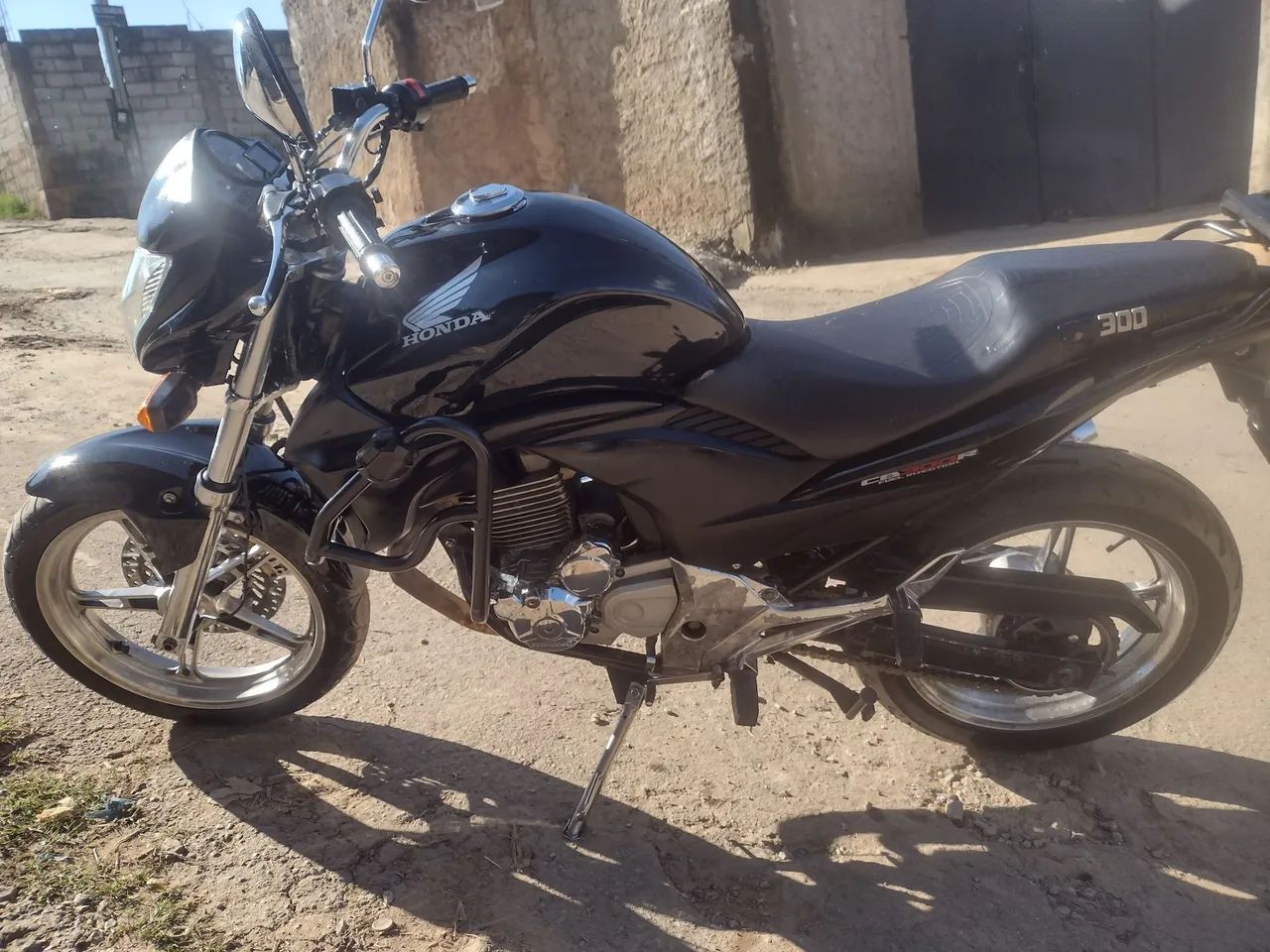 Vendo uma cb300r - Foto 5