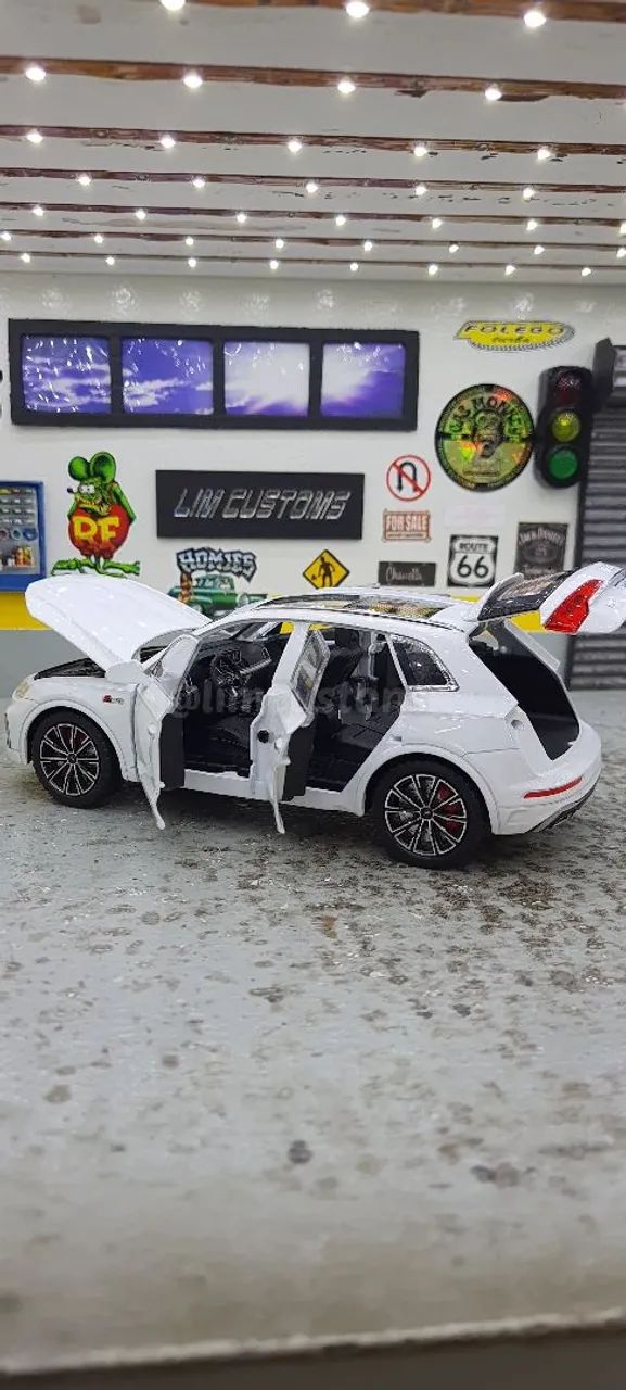 Miniatura 1:24 - Audi Q5 Alloy Models  - Foto 2