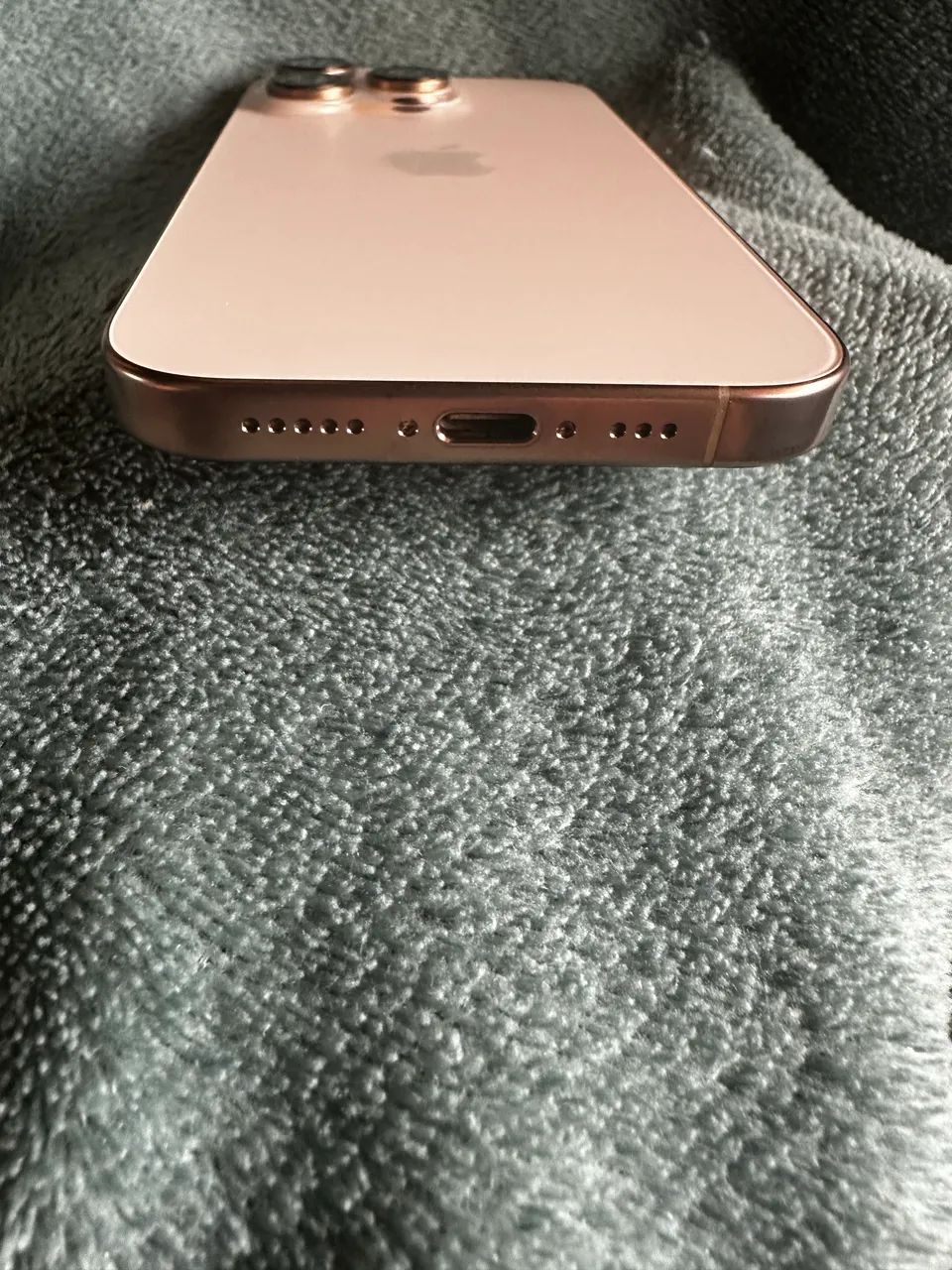 iPhone 16 pro - Foto 3