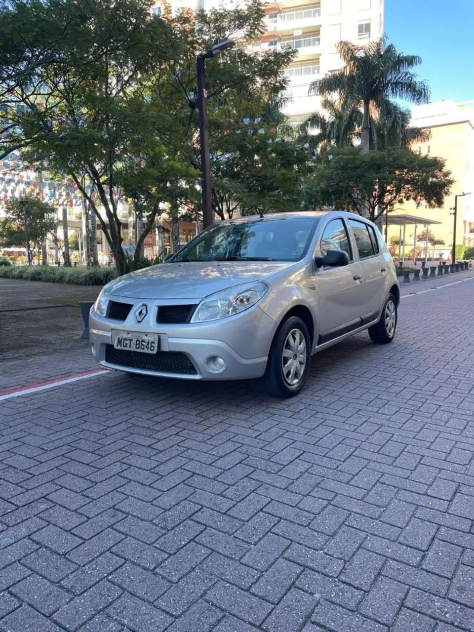 Renault Sandero Expression Hi-flex 1.6 8V 5P 2010