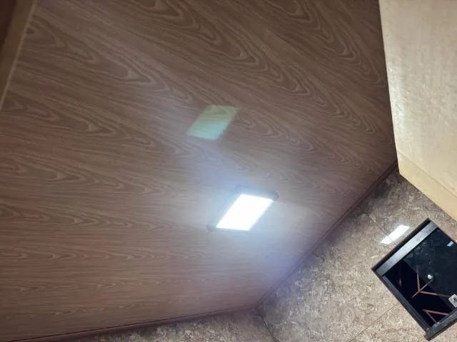 FORRO AMADEIRADO  DECOR - INSTALADO - Foto 3