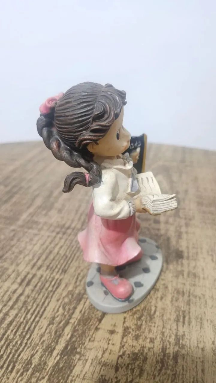 Boneca porcelana professora - Foto 3
