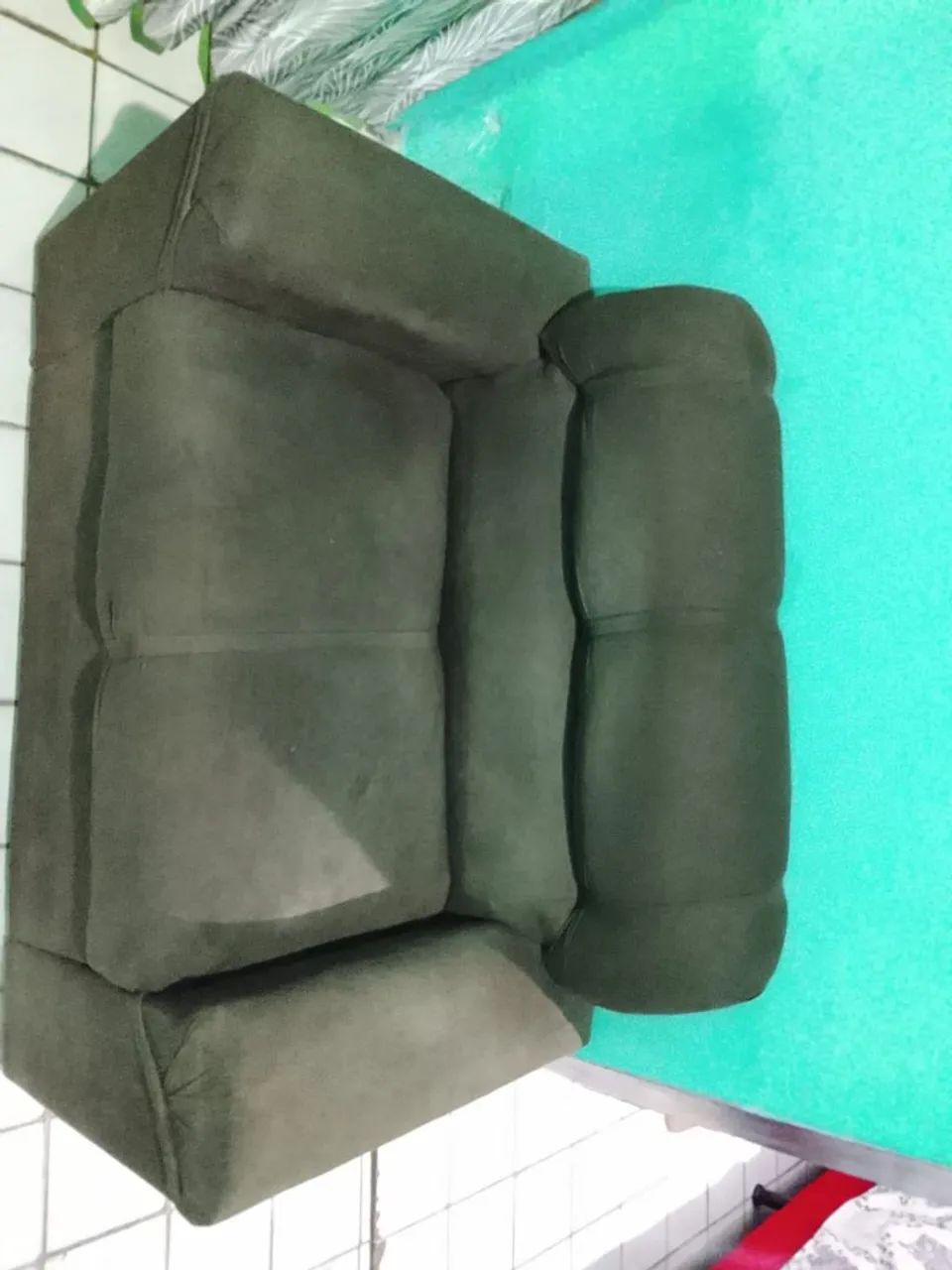 Sofá semi-novo para vender rápido - Foto 2
