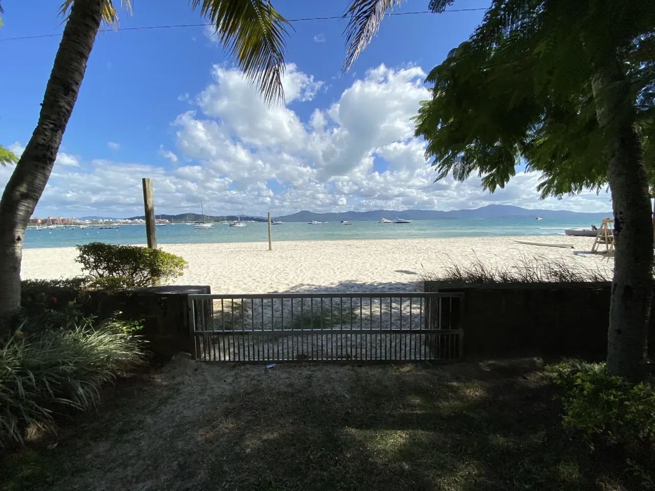 CASA FRENTE MAR