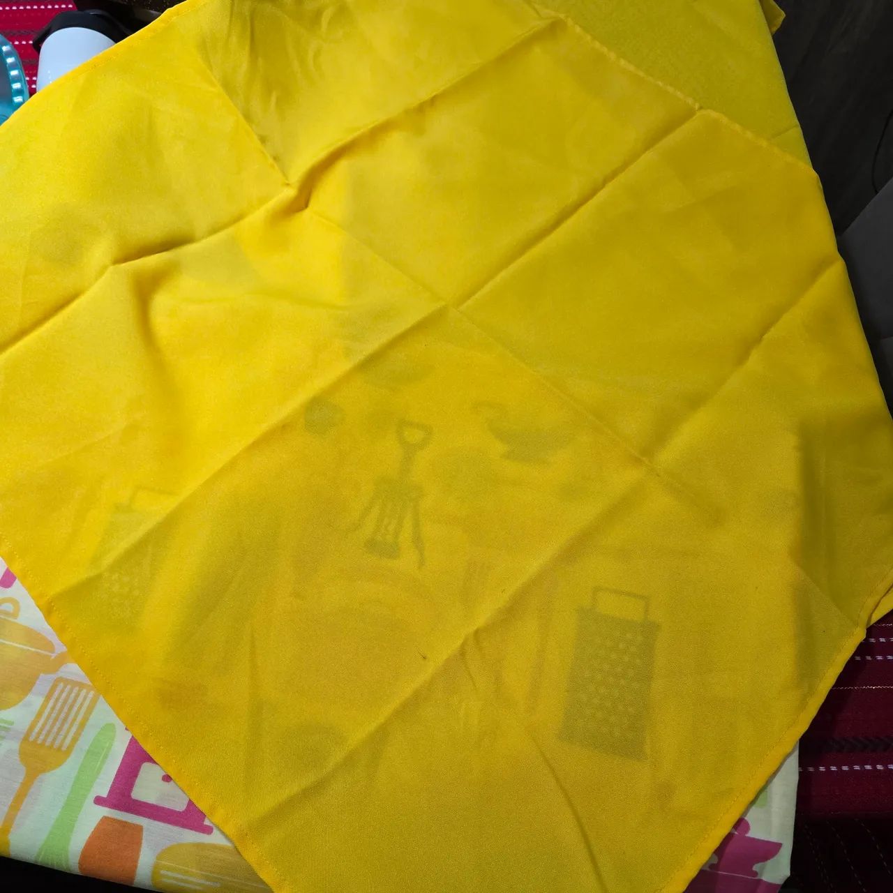Toalha de mesa- Nunca usada  - Foto 3