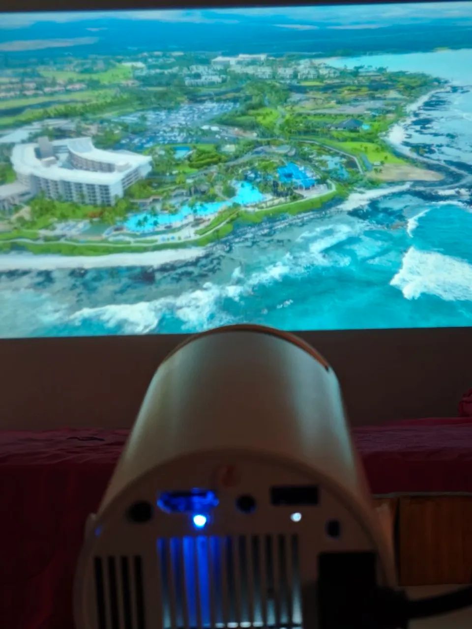 Projetor HY300 Smart Android 11 WiFi Bluetooth 4K - Cinema em Casa - Foto 2