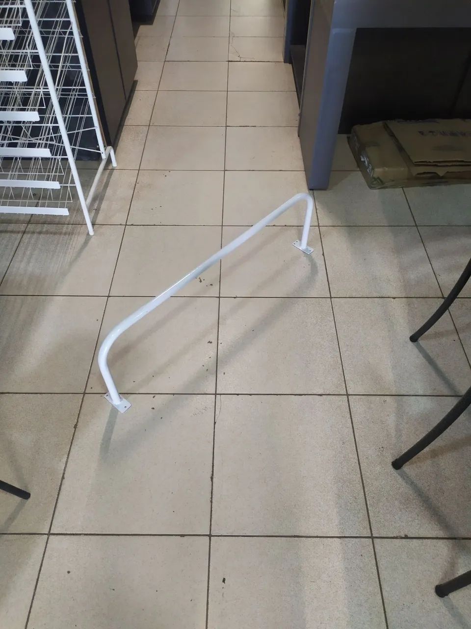 Arara de Parede  - Foto 2