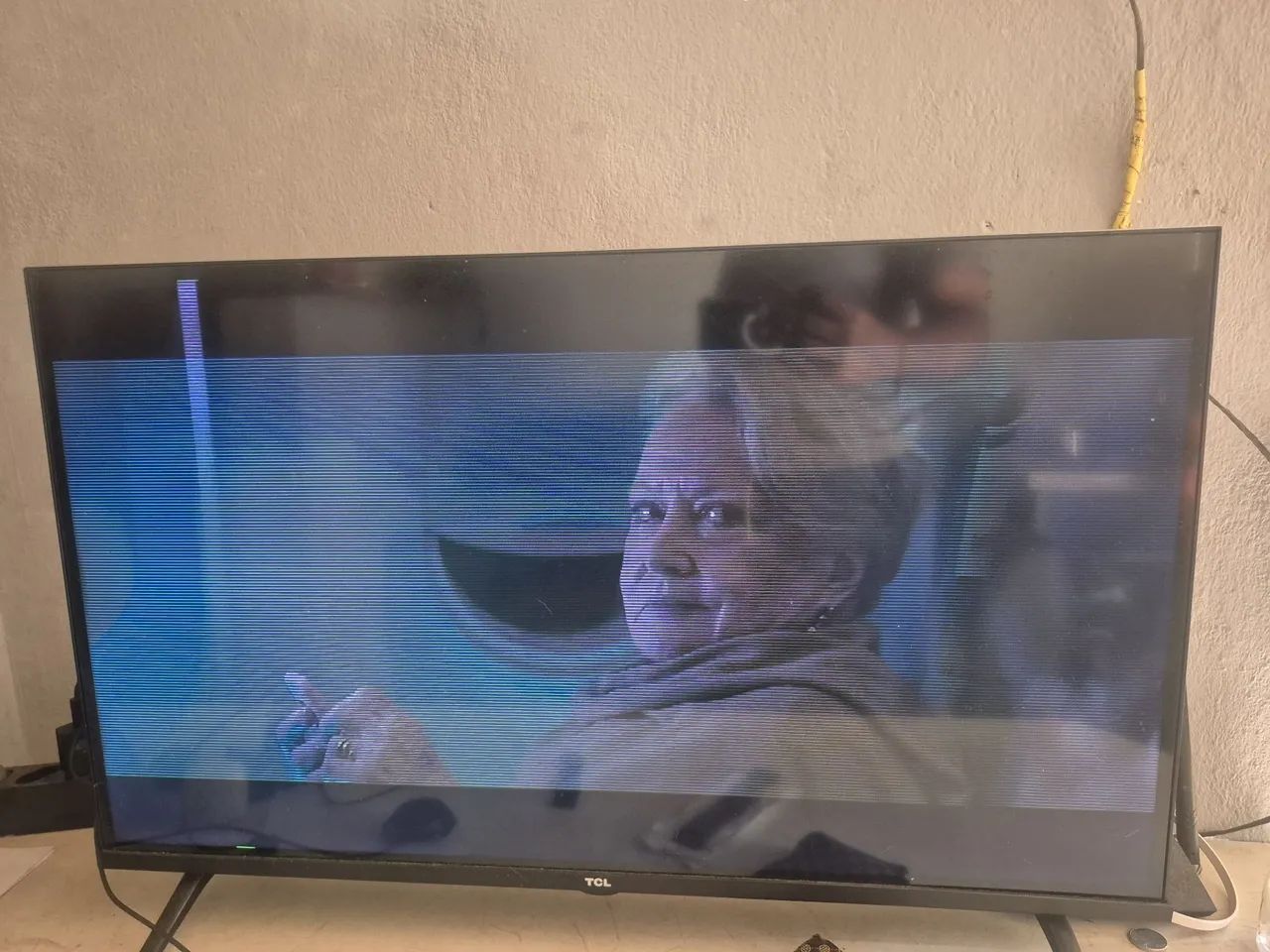 Tv 32 TCL  - Foto 3