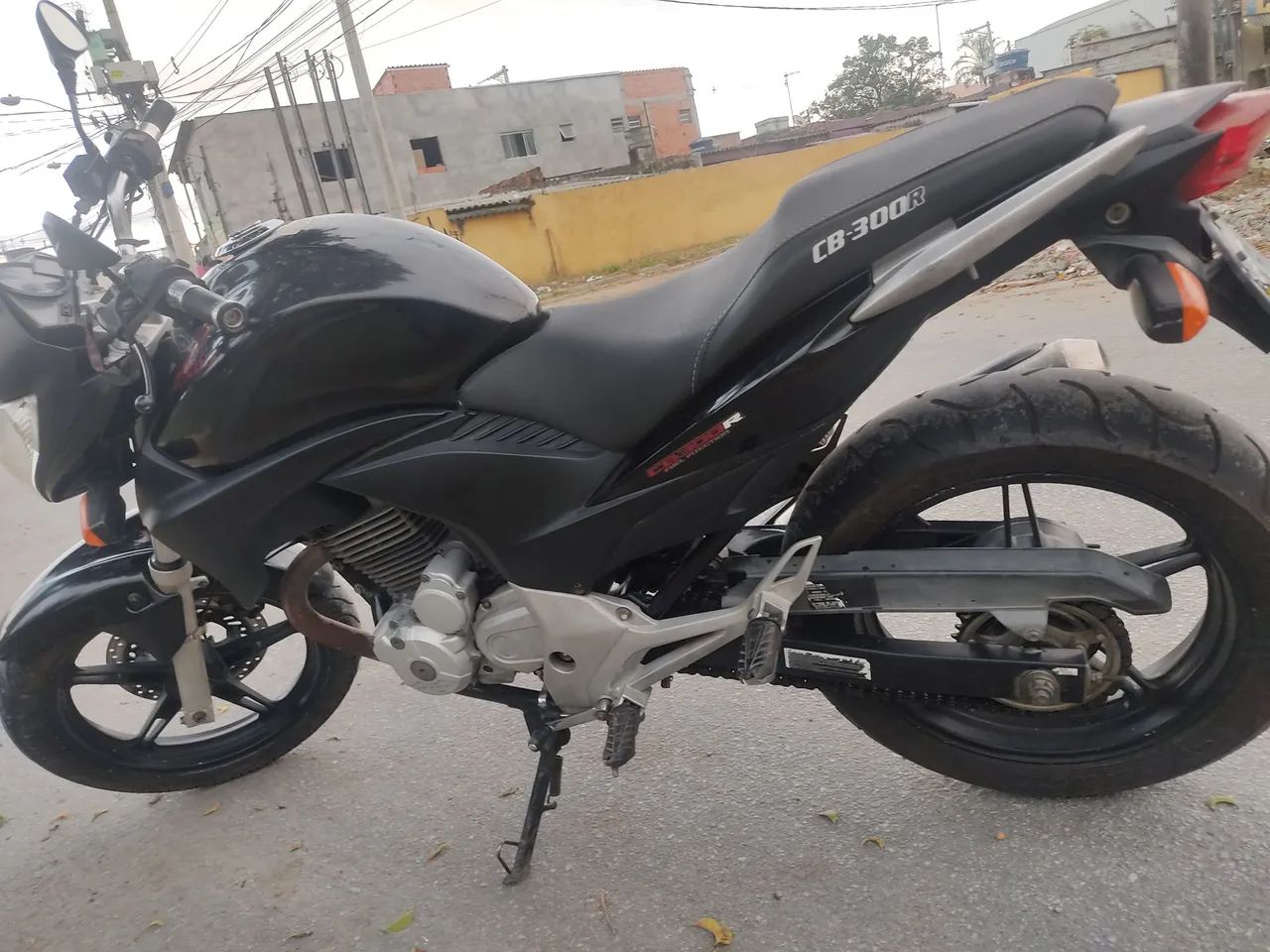 Cb 300 bem conservada - Foto 4
