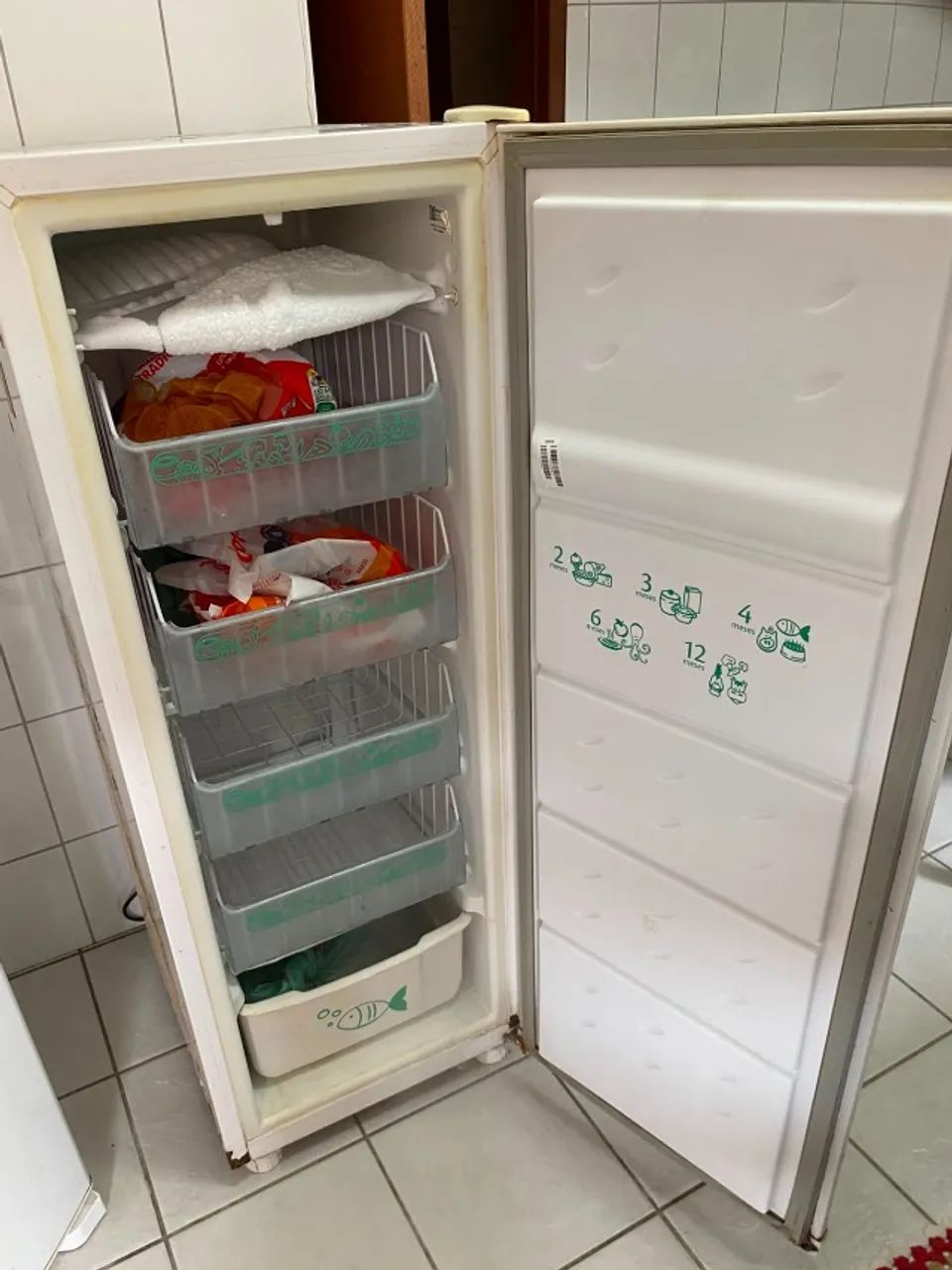 Freezer Vertical Consul 121 litros - Foto 2