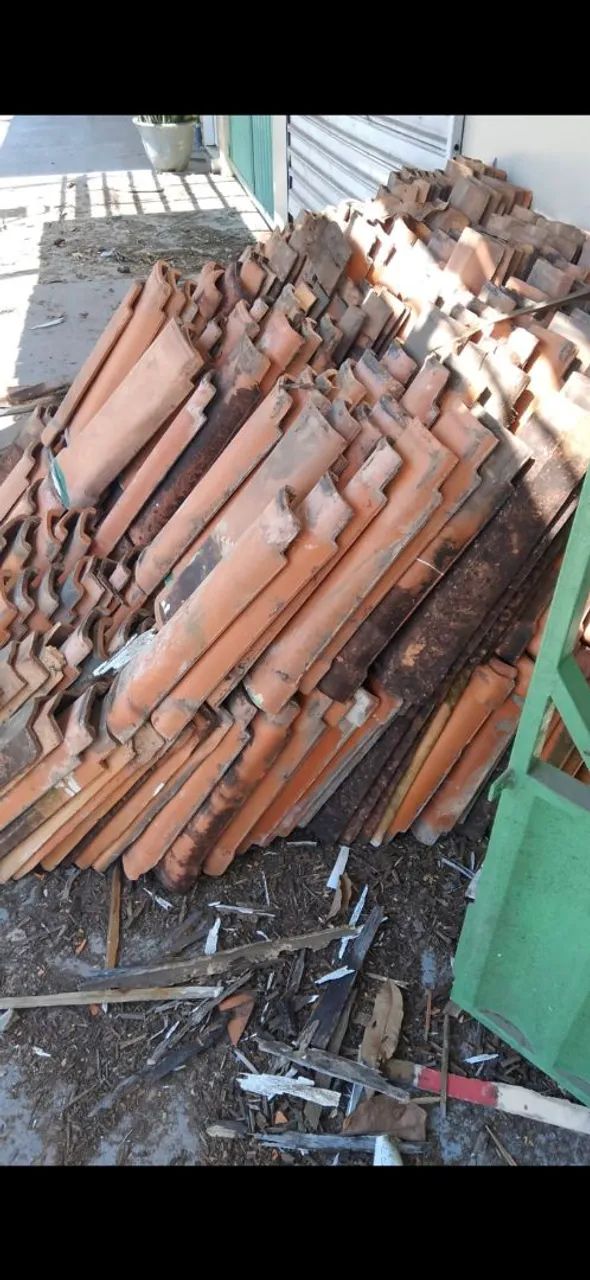 500 Telhas de barro, conservadas  - Foto 2