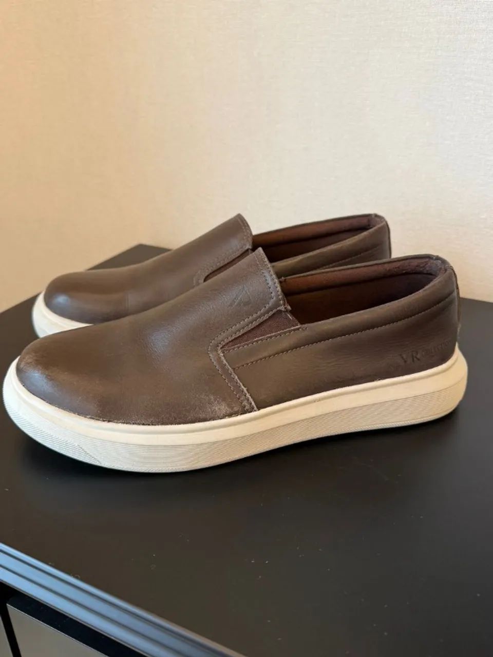 tênis vr slip on marrom