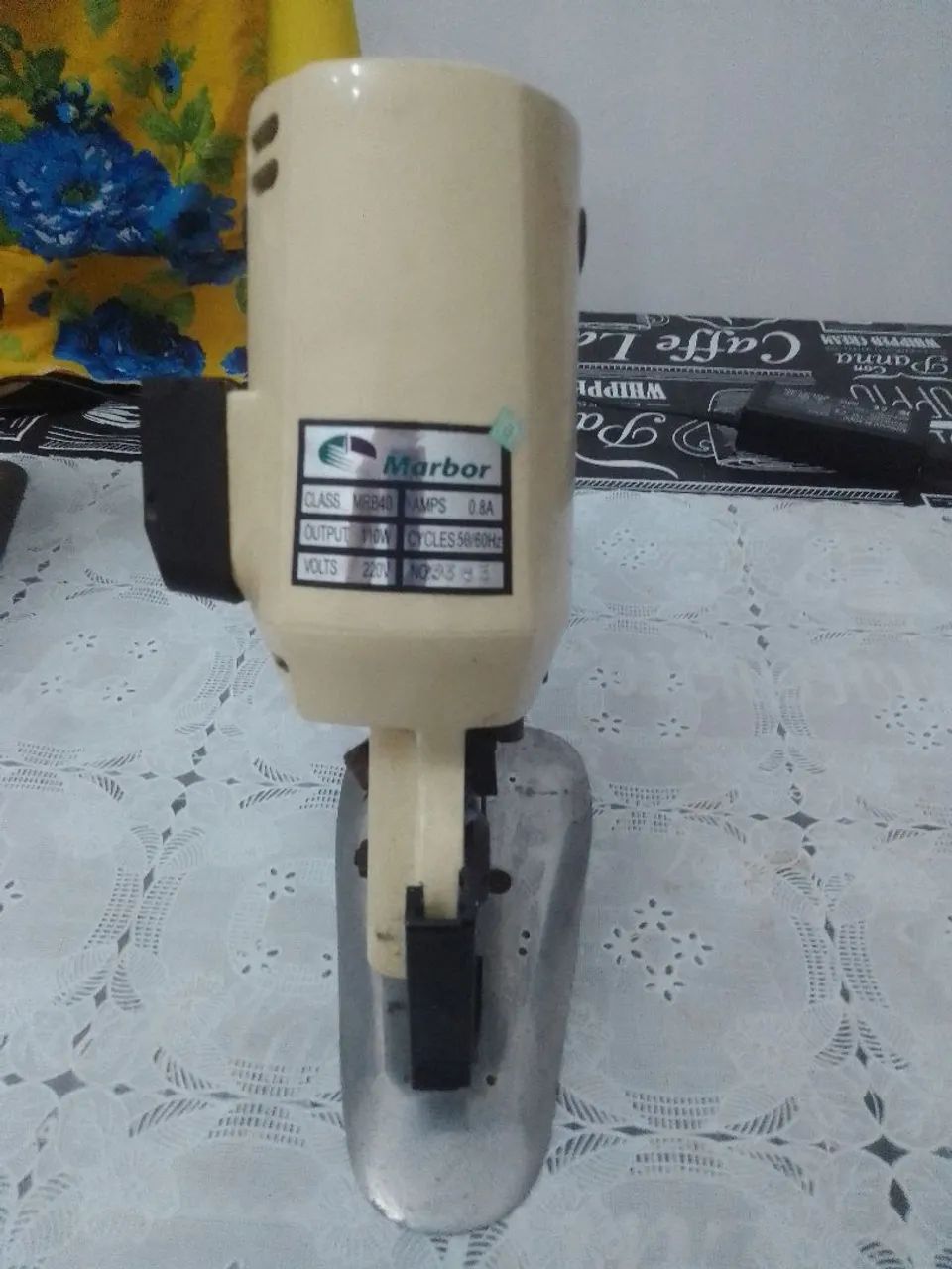 Máquina de corte de costura  - Foto 2