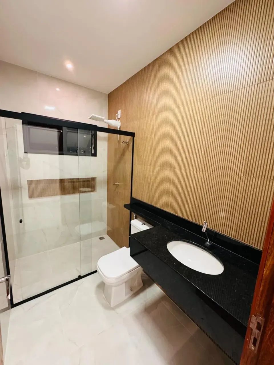 Casa moderna e estilosa em Cajupiranga - Foto 2