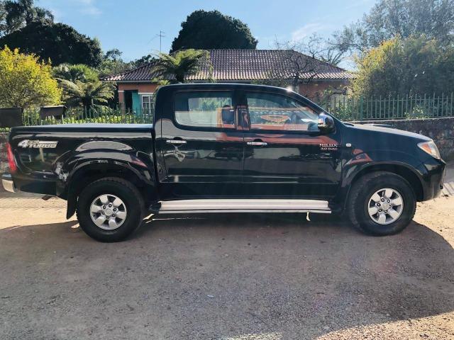 Toyota Hilux srv 4x4 3.0 - Foto 4