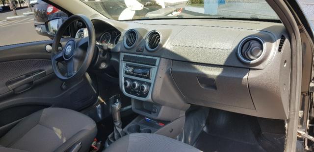 Saveiro 1.6 Flex novinha - Foto 7