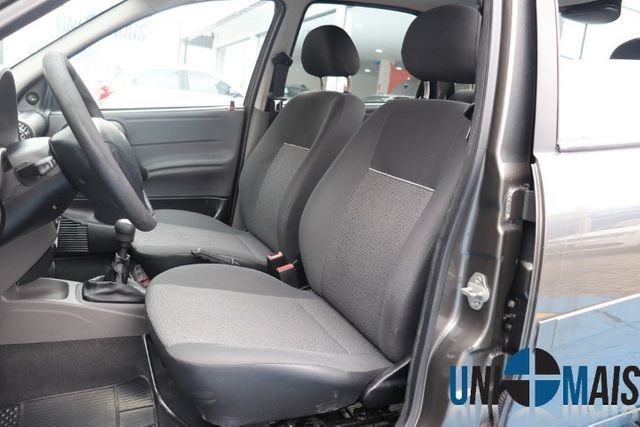 Corsa Sedan Classic 2015 Completo Impecavel Baixa Kilometragem Apenas 26.900 Lja - Foto 9
