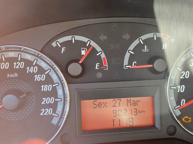 Fiat Punto ELX 1.4 Fire Flex 8V 5p - Foto 5