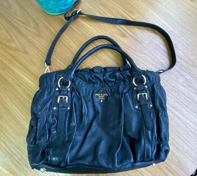 blue bolsa prada
