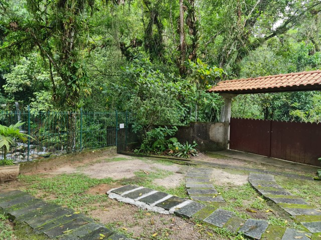 Alugo excelente casa no Condominio Chacara Entre Rios, em Guapemirim/Rj. - Foto 5