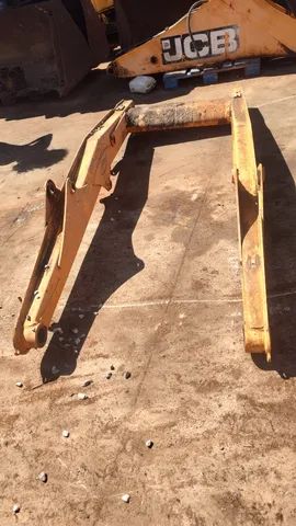 Braço ?H? (Braço carregadeira) Retroescavadeira JCB 3C p/n 12815453 - Foto 4