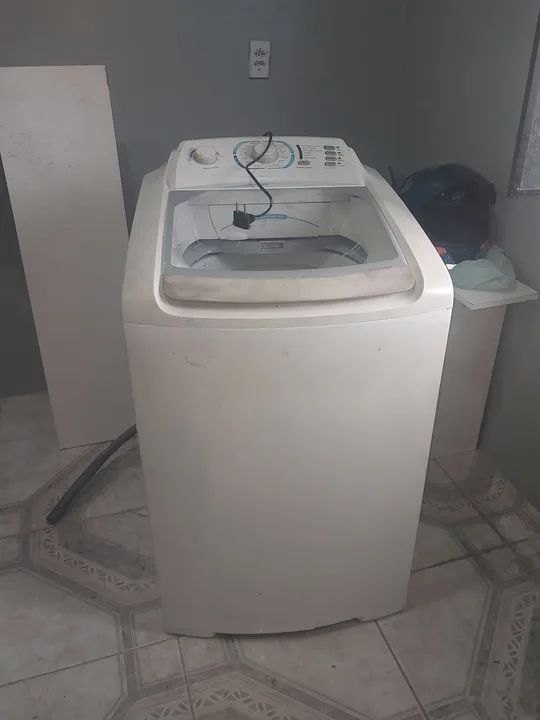 Máquina de Lavar Automática