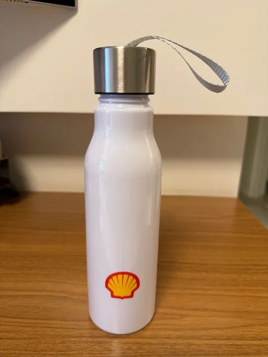Garrafa de água Shell