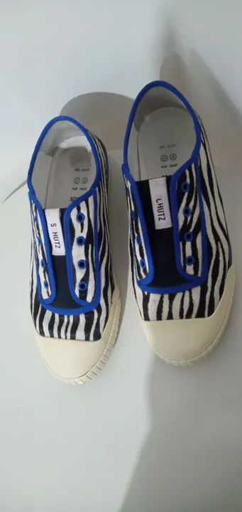 Tênis smash Schutz de couro animal print( zebra) Tam. 39. Usado.