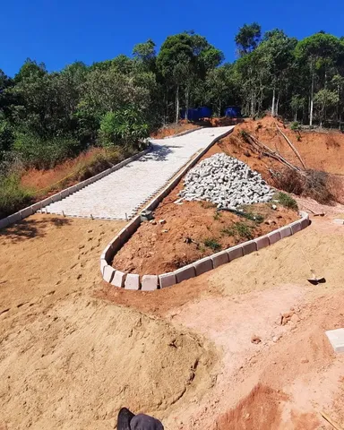 Calçamento paviesse